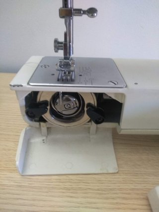 Máquina de coser yamata