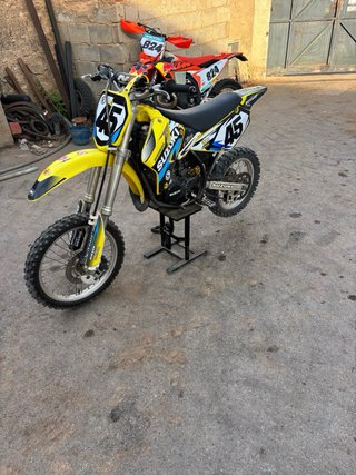 Suzuki 85cc Motocross Enduro