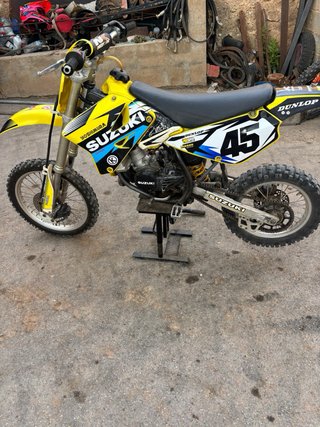 Suzuki 85cc Motocross Enduro