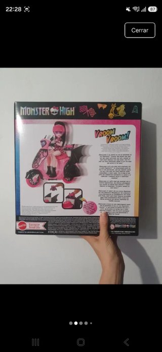 Monster High Muñeca con Scooter VampTastic