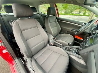 Volkswagen Golf 2005