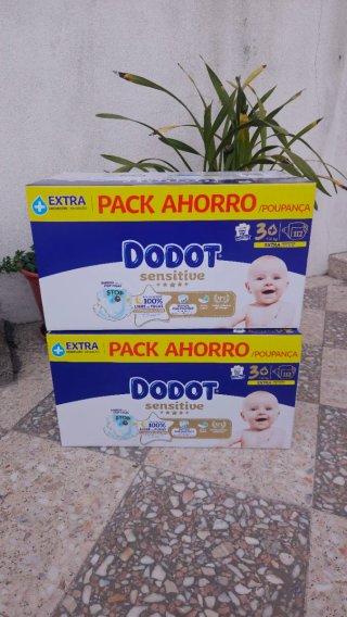 224 Pañales(2x112) Dodot Sensitive t3+