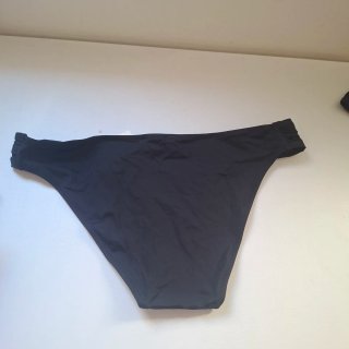 Bikini negro 2 piezas con tirantes ajustables