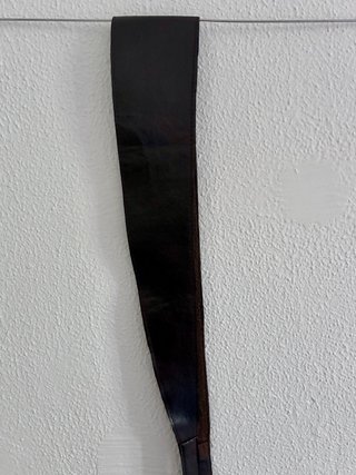 Cinturón marrón de cuero sintetico