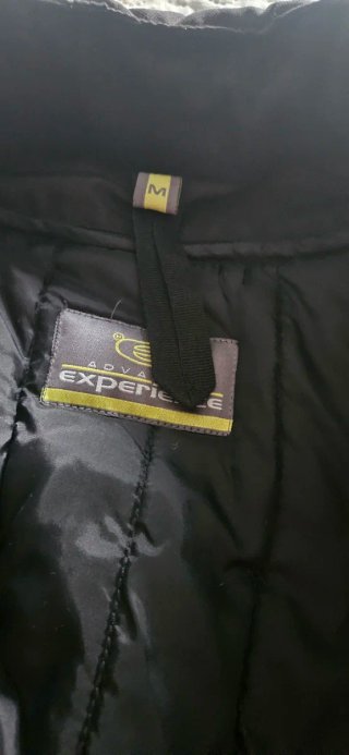 Chaqueta de moto negra
