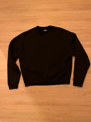 Sudadera oversize P&B negra talla única