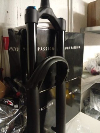 Forcella FOX 38 PERFORMANCE E-BIKE