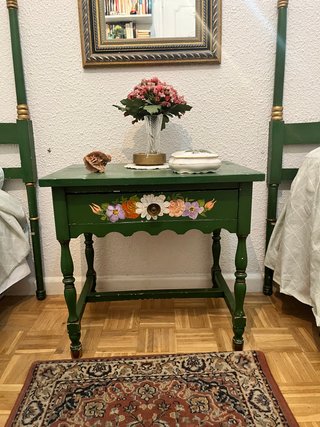 (LIQUIDACIÓN) Conjunto 2 camas verdes y mesilla