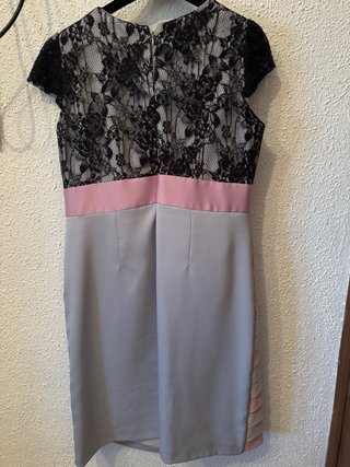 Vestido fiesta volantes negro y rosa