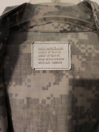 Uniformes Airsoft ACU Camuflaje Digital M y L