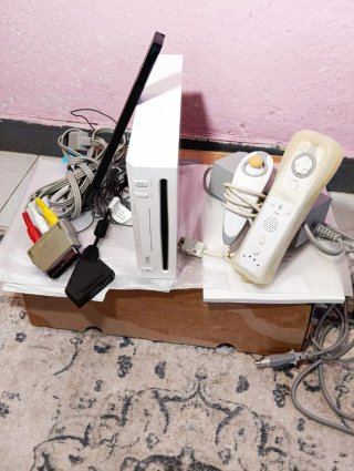 Nintendo Wii Blanca con Accesorios