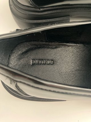 Mocasines charolados Pimkie negros