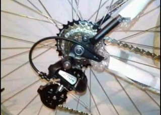 Pepita Bikes Vik Shimano Altus 7V NUEVA T58