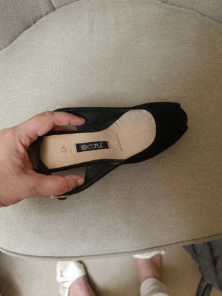 Zapatos de tacón negros talla 38