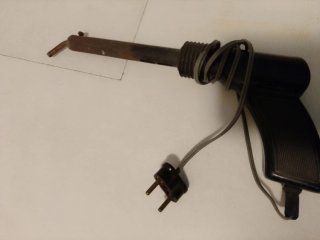 Soldador antiguo tipo pistola