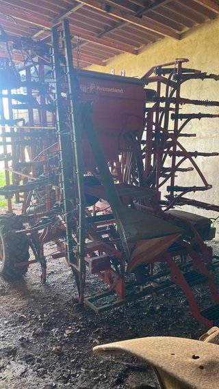 Sembradora Kverneland TS Drill 6m