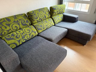 Sofá chaise longue 3 plazas gris y verde