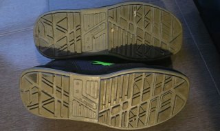 Zapatos de seguridad U-Power grises y verdes