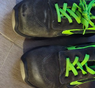 Zapatos de seguridad U-Power grises y verdes