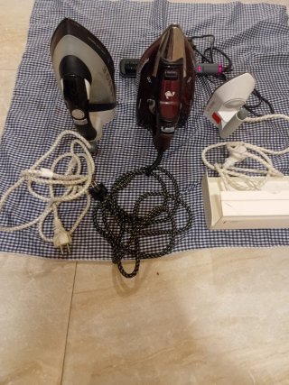 Planchas de ropa y cepillo alisador