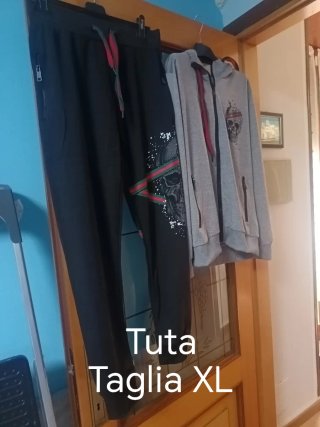 Tuta sportiva XL