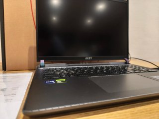 Portátil Gamer MSI Vector GP68