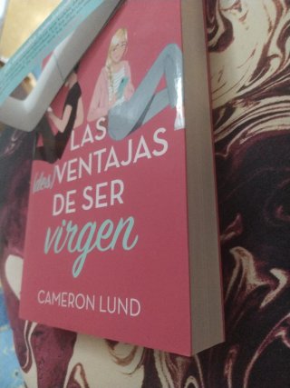 Las Des Ventajas de Ser Virgen - Cameron Lund