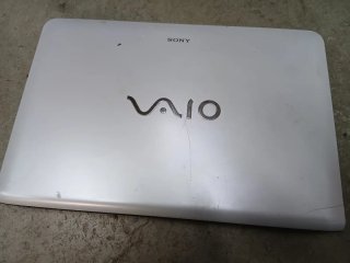 Sony Vaio SVE151J11M Portatile