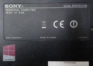 Sony Vaio SVE151J11M Portatile