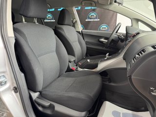 Toyota Auris 1.8 Híbrido Active