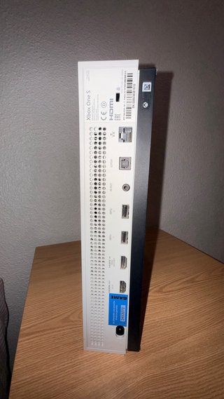Xbox One S Bianca con Mando