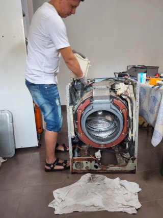 Reparación y mantenimiento de lavadoras y frigorif