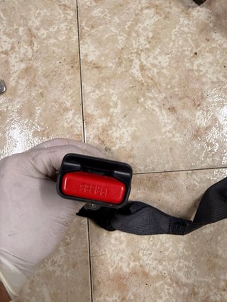 Cinturones y pretensores Subaru Impreza