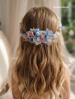 Corona de flores comunión azul y rosa