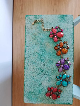 Pulsera  italiana con flores de colores intensos
