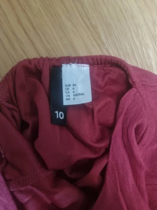 Vestido adolescente rojo