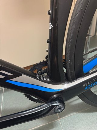 Bicicleta Merida Reacto Disc 4000