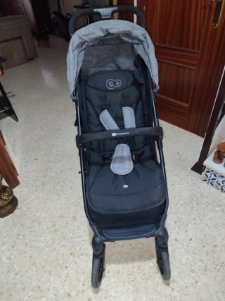 Silla de paseo Kinderkraft negra