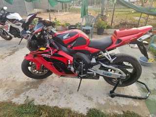 Honda CBR1000RR Fireblade