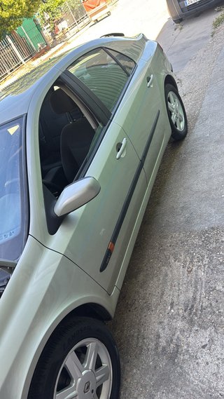 Renault Laguna 2004