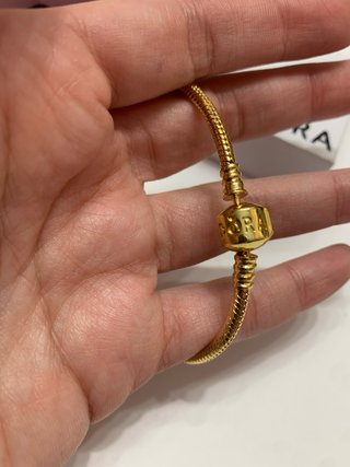 Pulsera Pandora Dorada 19cm para Charm