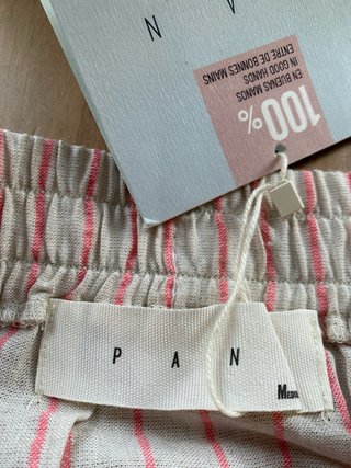 Falda de rayas beige y rosa marca Pan