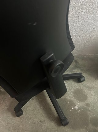 Silla de oficina negra