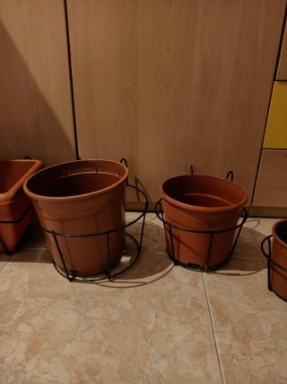 Vasi e supporti vari