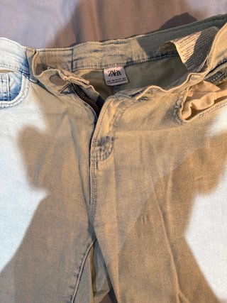 2 Pantalones Cortos. Talla XS/14 años