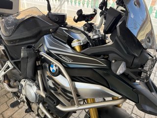 BMW F850 GS Negra y verde