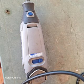 Dremel 3000 con accesorios