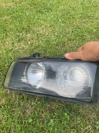 Foco derecho BMW E36