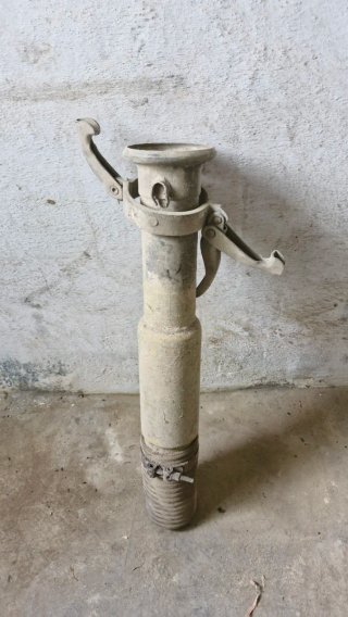 Rotula Mecánica para Manguera de Riego