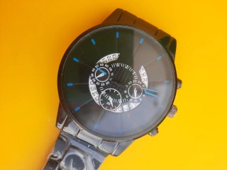 Reloj Negro